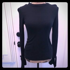Black top w/tie sleeve detail. Like new.